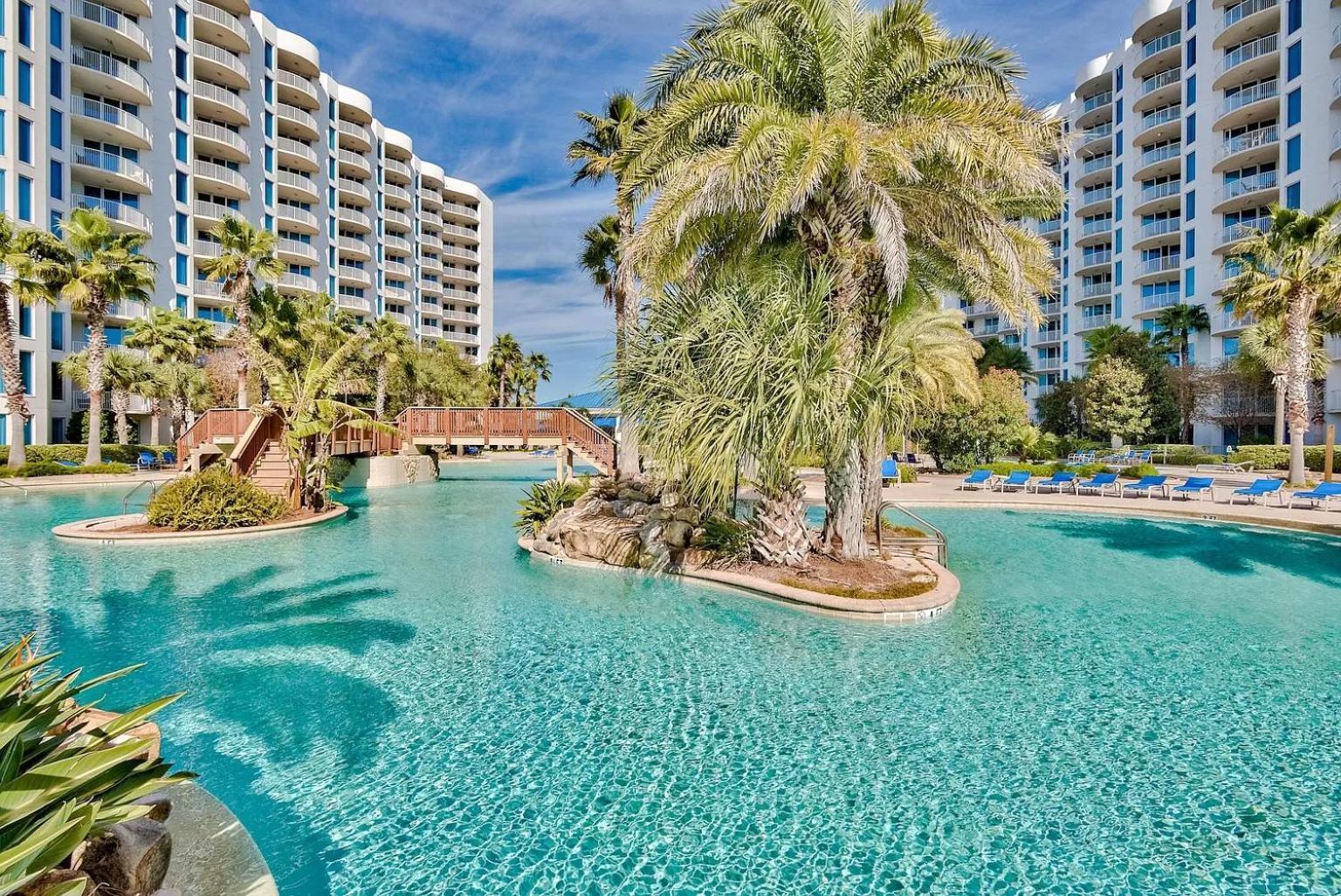 Beautiful Junior Near The Beach Palms Resort In เดสติน ภายนอก รูปภาพ